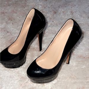 Sexy Black stilettos pumps. Never worn.